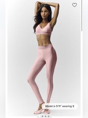 Alo Yoga Airlift Pink Champagne